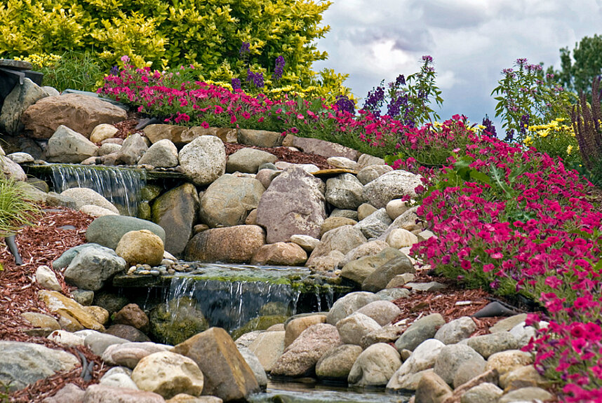 Ponds & Water Features