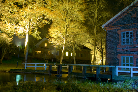 OUTDOOR LIGHTING CONTRACTOR - Light Your Yard/Garden w/ Exterior Lights